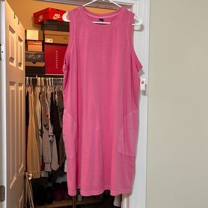 NWT Old Navy dress. Pink with pockets!